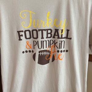 Next Level Thanksgiving Tee M